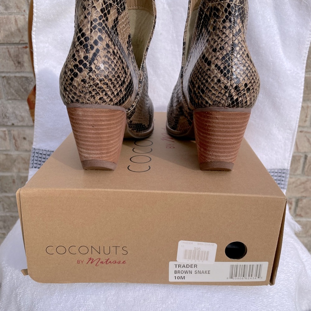 Matisse Coconuts Trader Snake Booties - image 2